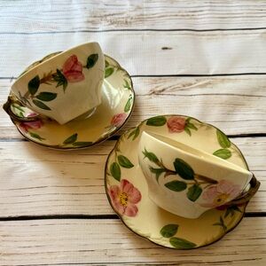 Vintage 1950's Floral Teacup and Saucer Set of 4- Pink and Green